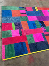 Load image into Gallery viewer, Gorgeous boho vintage mcm handmade 80 x118 one of a kind  area rug.

