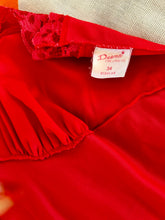 Load image into Gallery viewer, Vintage red hottt sexxxy lace slip
